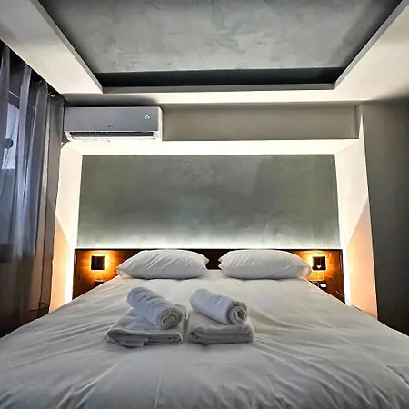 Redwood Suite, Wooden Appartement Thessalonique